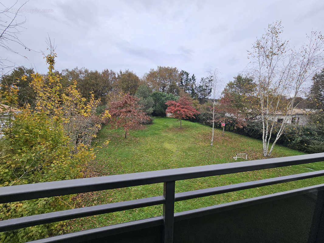 Appartement à SAINT-MEDARD-EN-JALLES