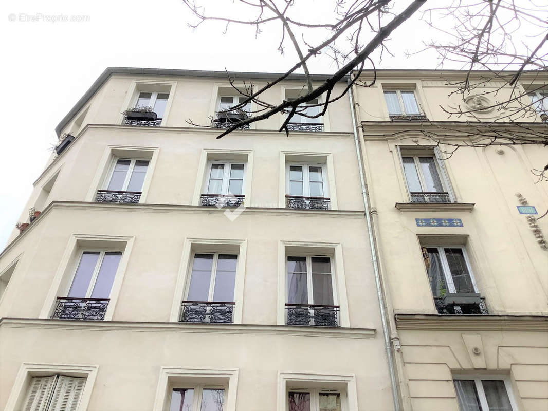 Appartement à PARIS-19E