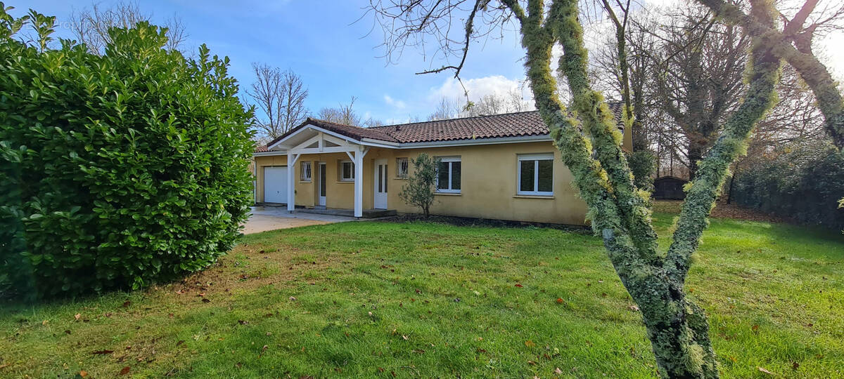 Maison à SAUGNACQ-ET-MURET