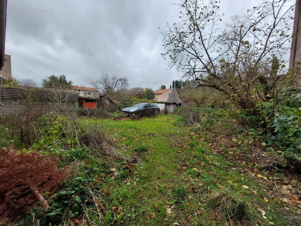 Appartement à CAMARES