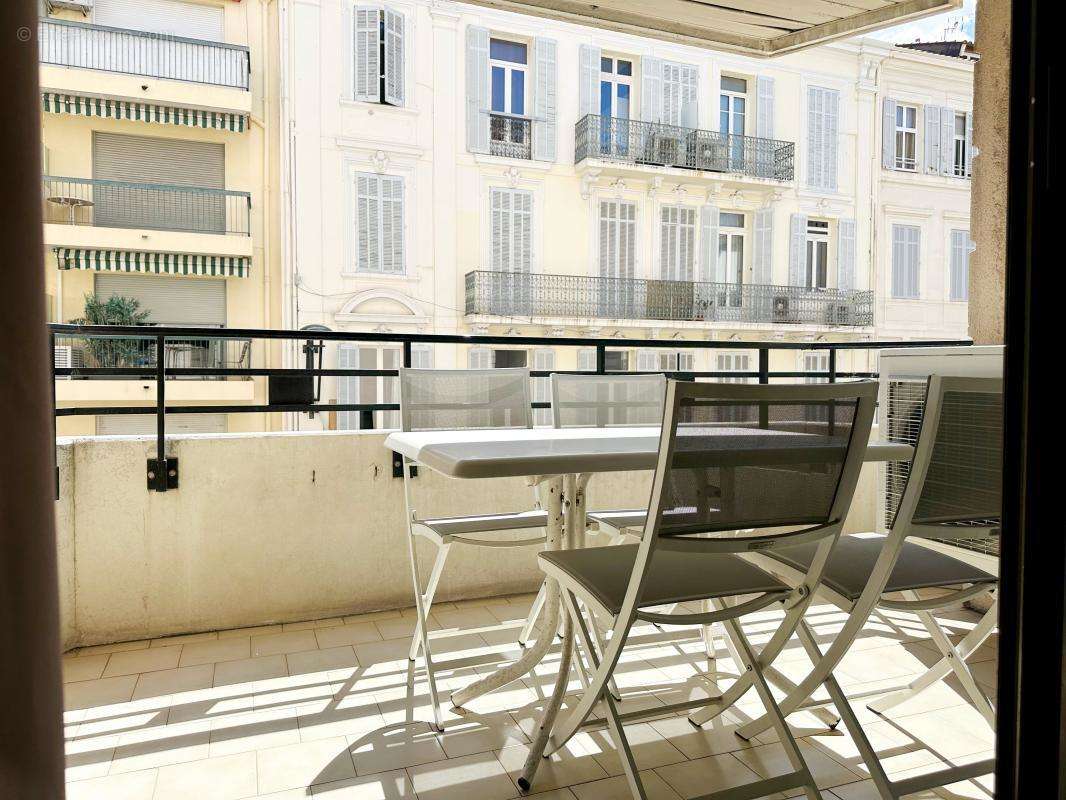 Appartement à CANNES