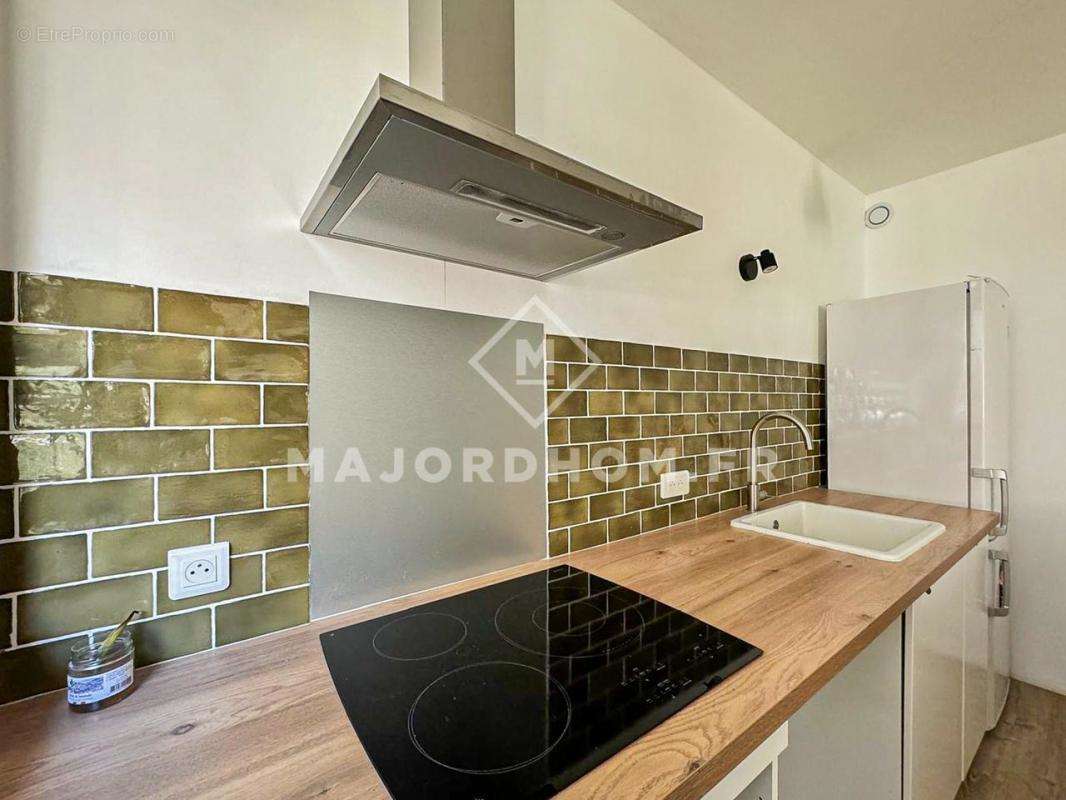 Appartement à MARSEILLE-5E