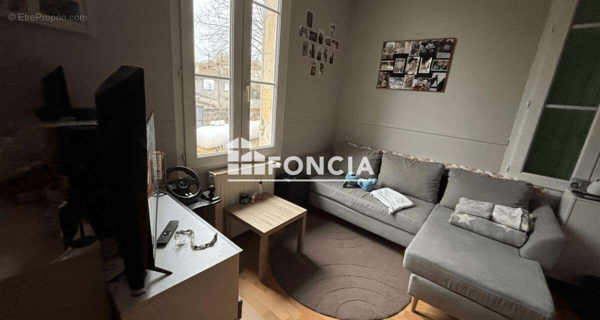 Appartement à JONZAC