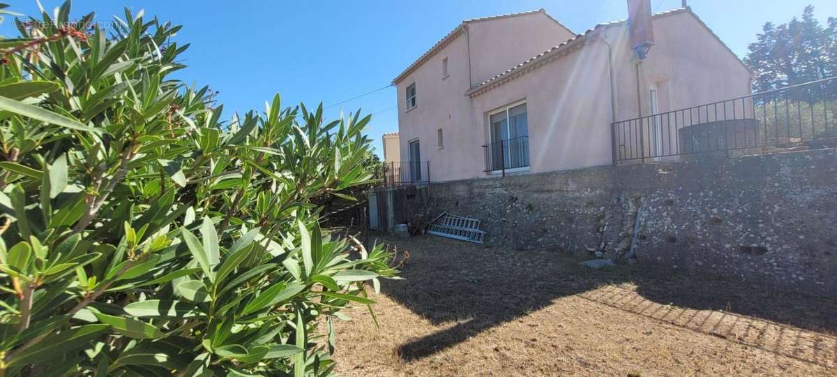 Maison à PONT-SAINT-ESPRIT