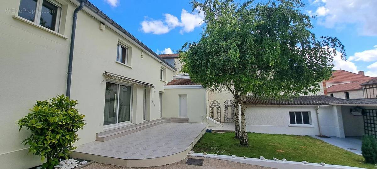 Maison à CHALONS-EN-CHAMPAGNE