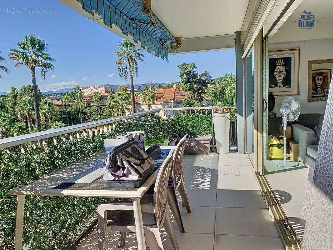 Appartement à CANNES