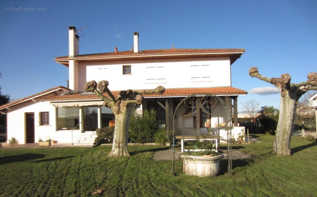 Maison à MERIGNAC