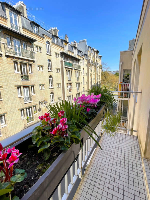 Appartement à PARIS-12E