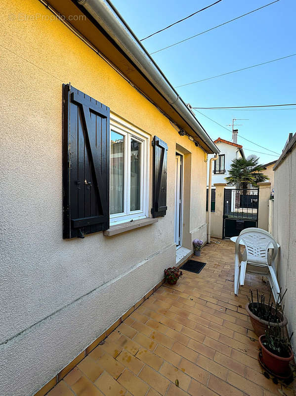 Maison à MONTREUIL