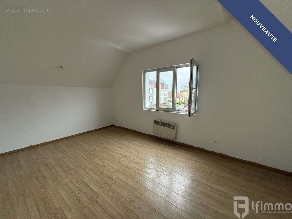 Appartement à TREMBLAY-EN-FRANCE