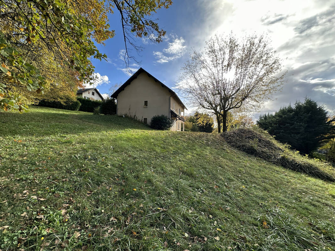 Maison à GRESY-SUR-AIX