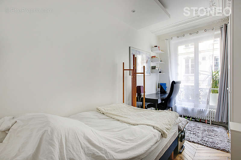 Appartement à PARIS-9E