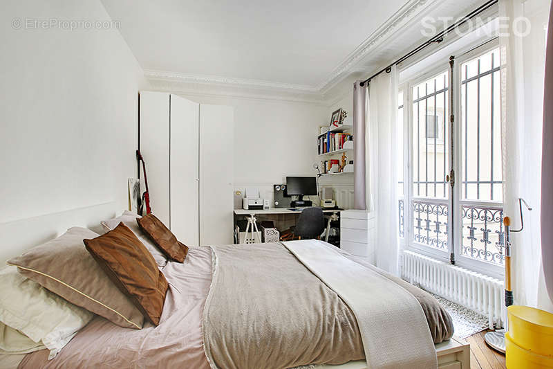 Appartement à PARIS-9E