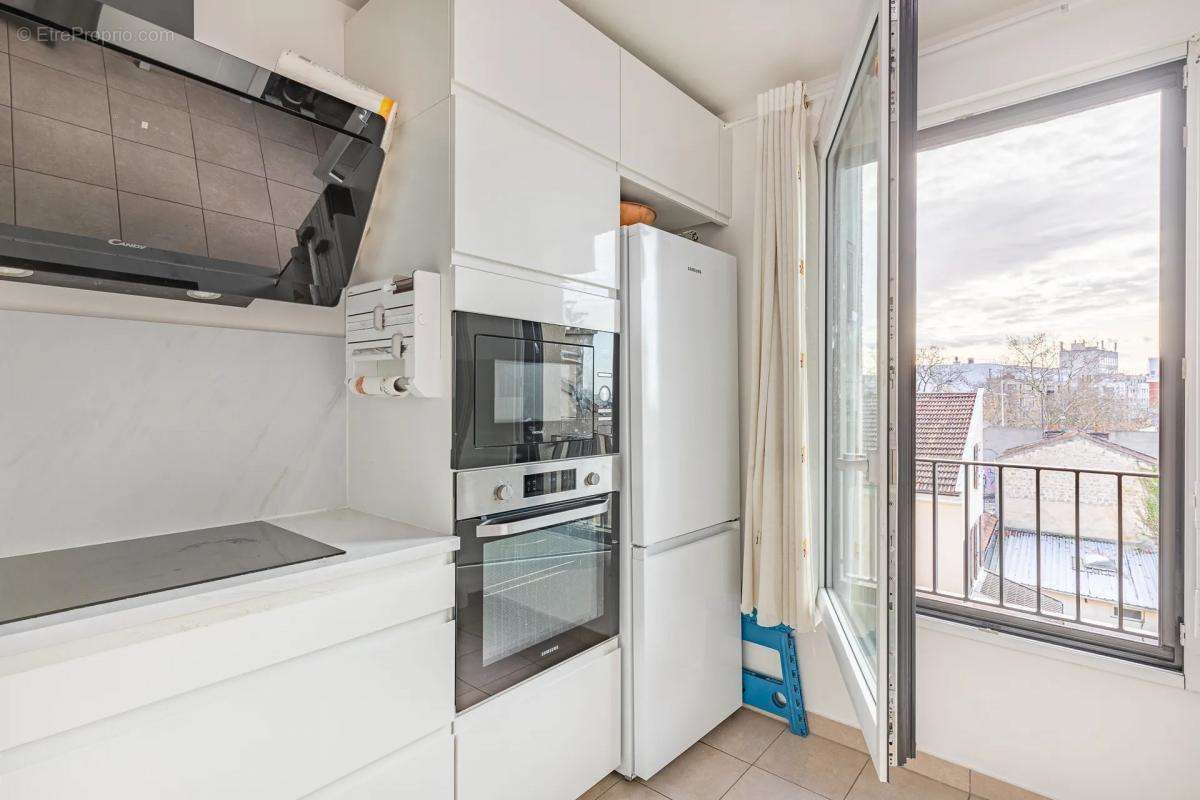 Appartement à NANTERRE