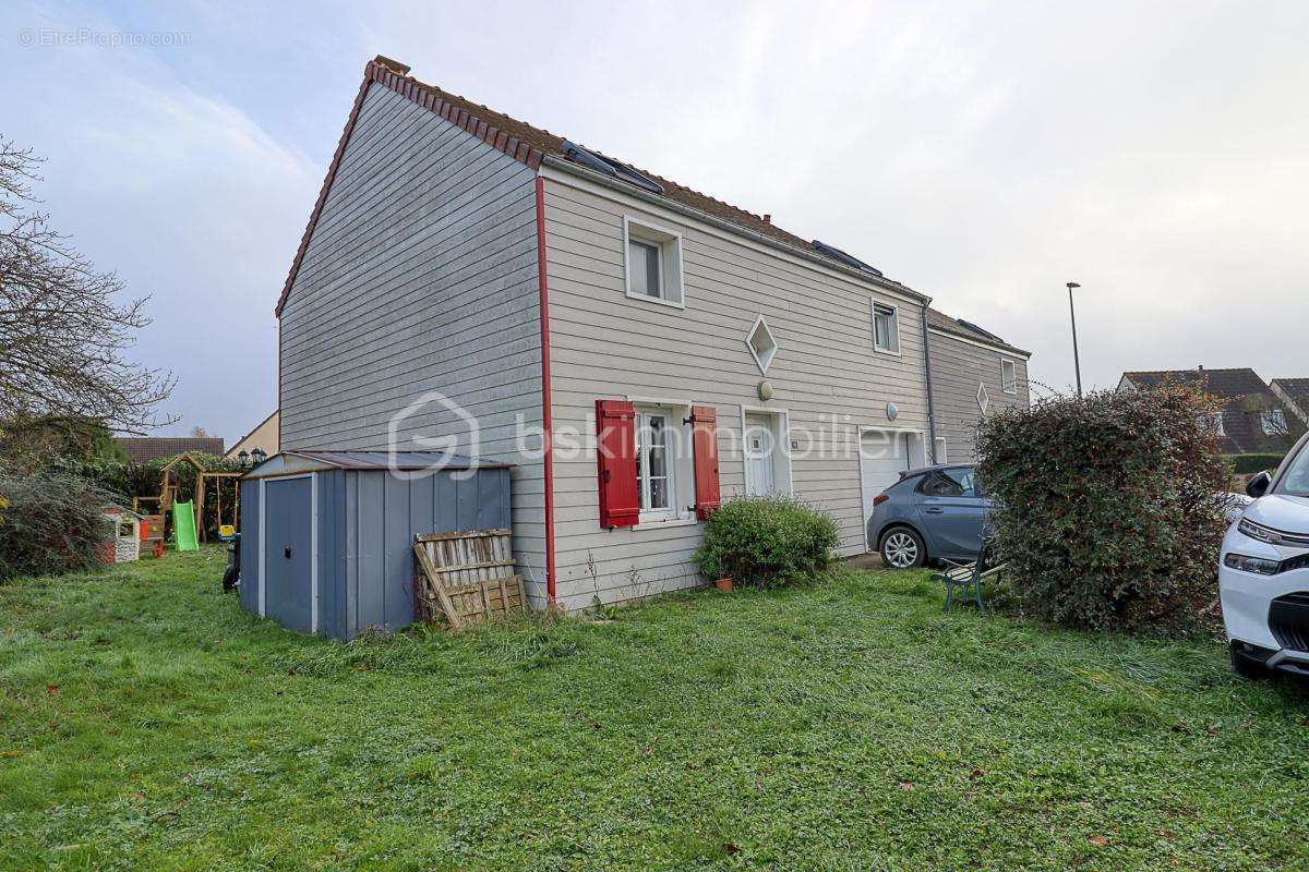 Maison à BEAUVAIS