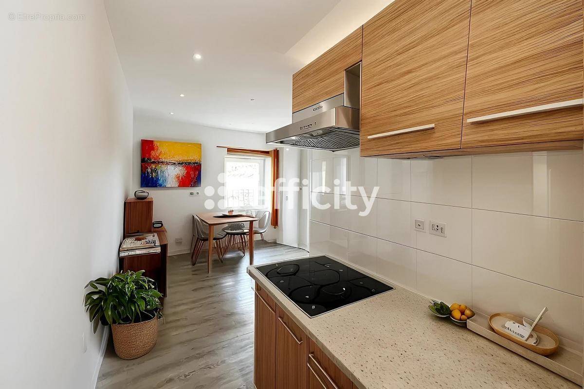 Appartement à LYON-6E