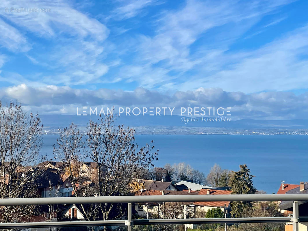 Appartement à EVIAN-LES-BAINS