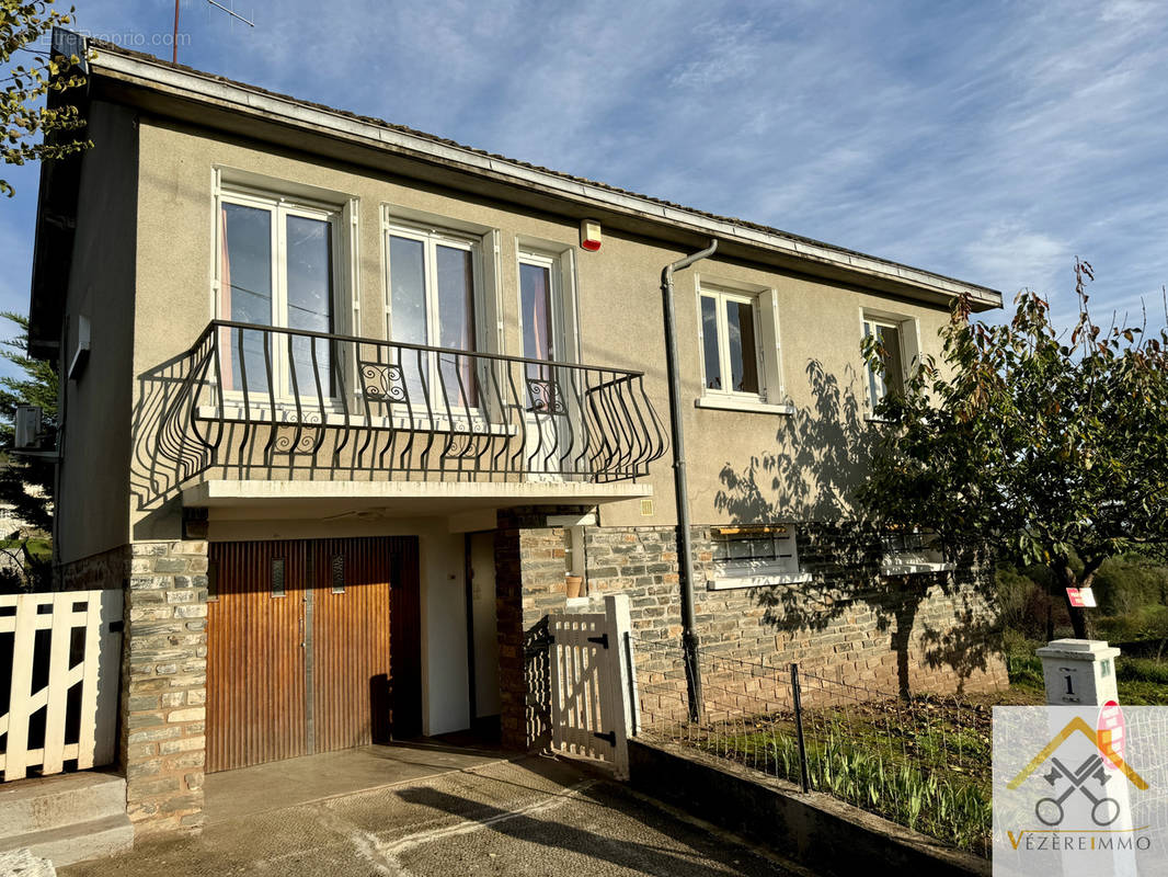 Maison à VOUTEZAC