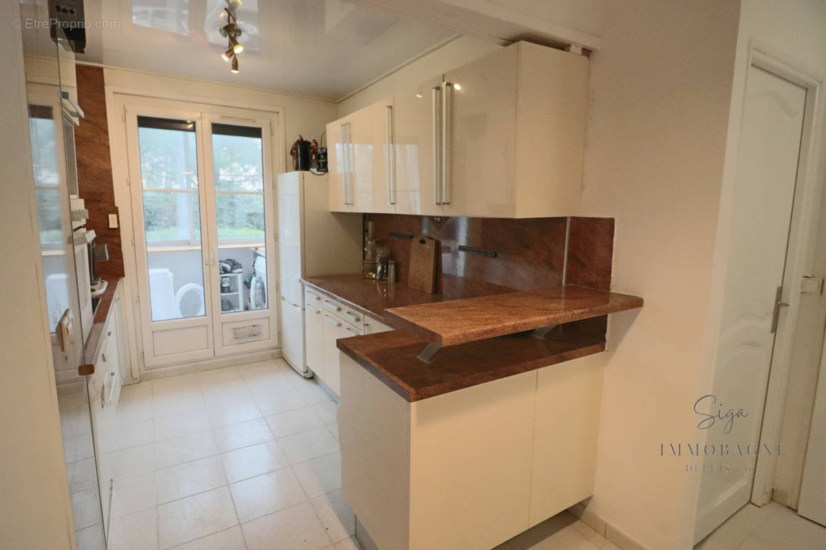 Appartement à AUBAGNE