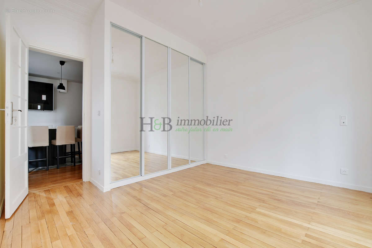 Appartement à PARIS-12E