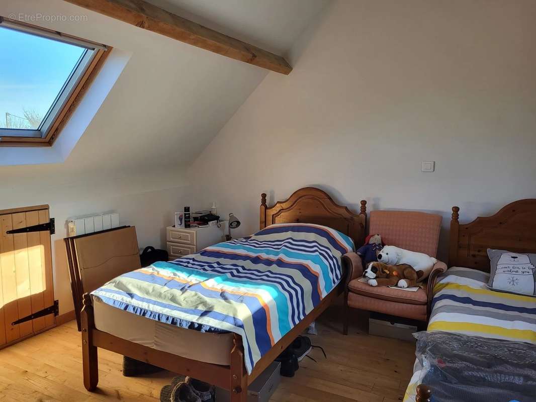 Appartement à LUSSAC-LES-EGLISES