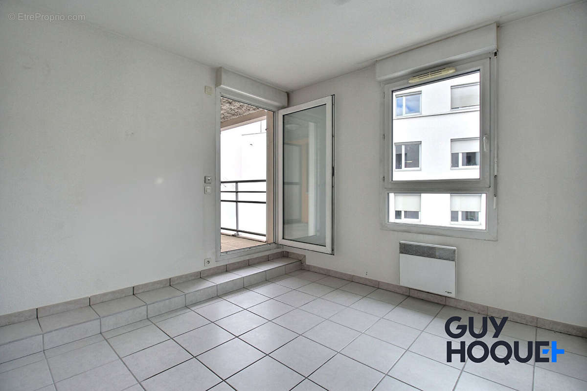 Appartement à LYON-9E