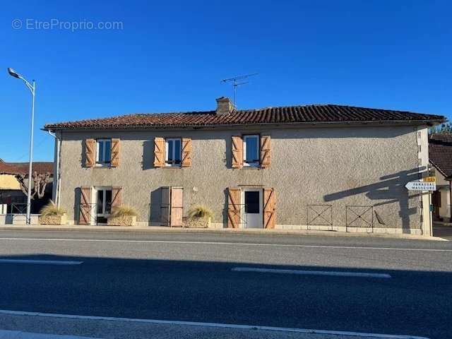 Appartement à MASSEUBE