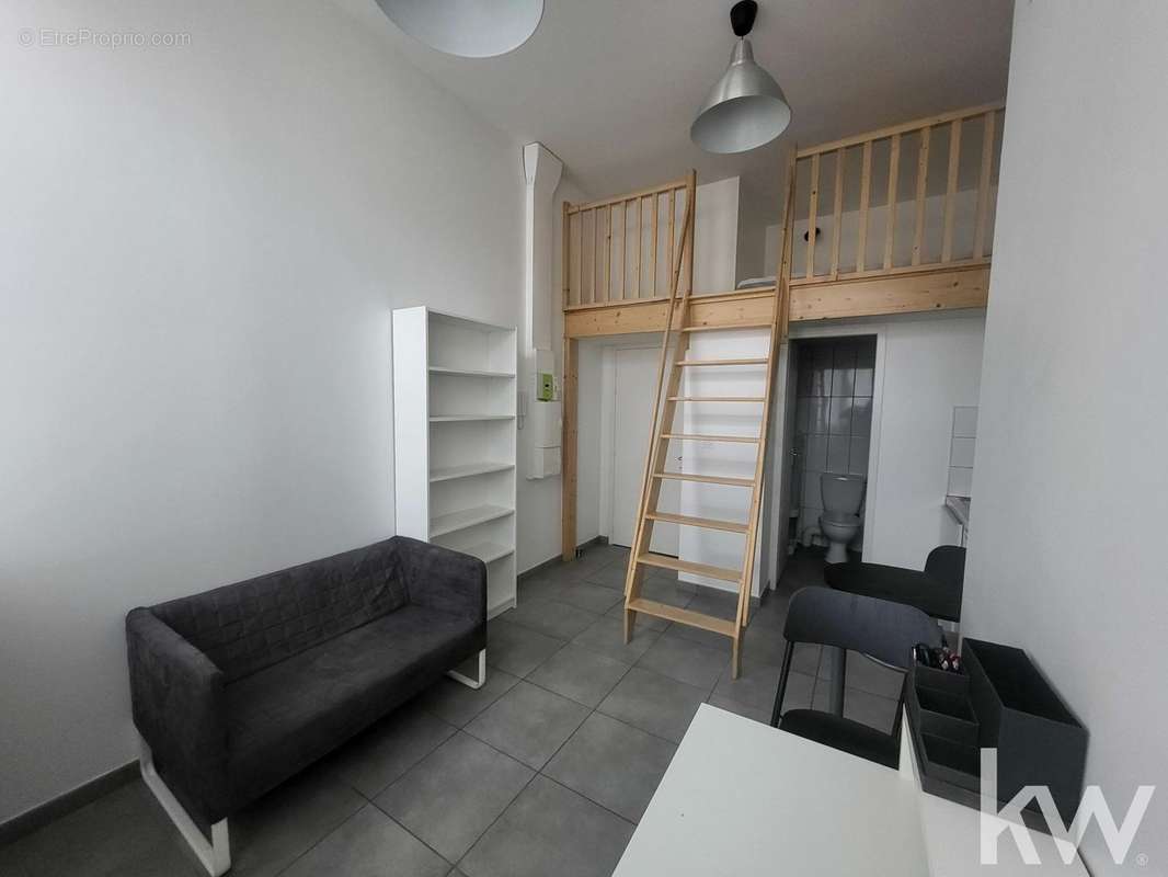 Appartement à SAINT-ETIENNE