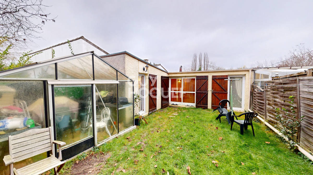 Maison à ROISSY-EN-BRIE