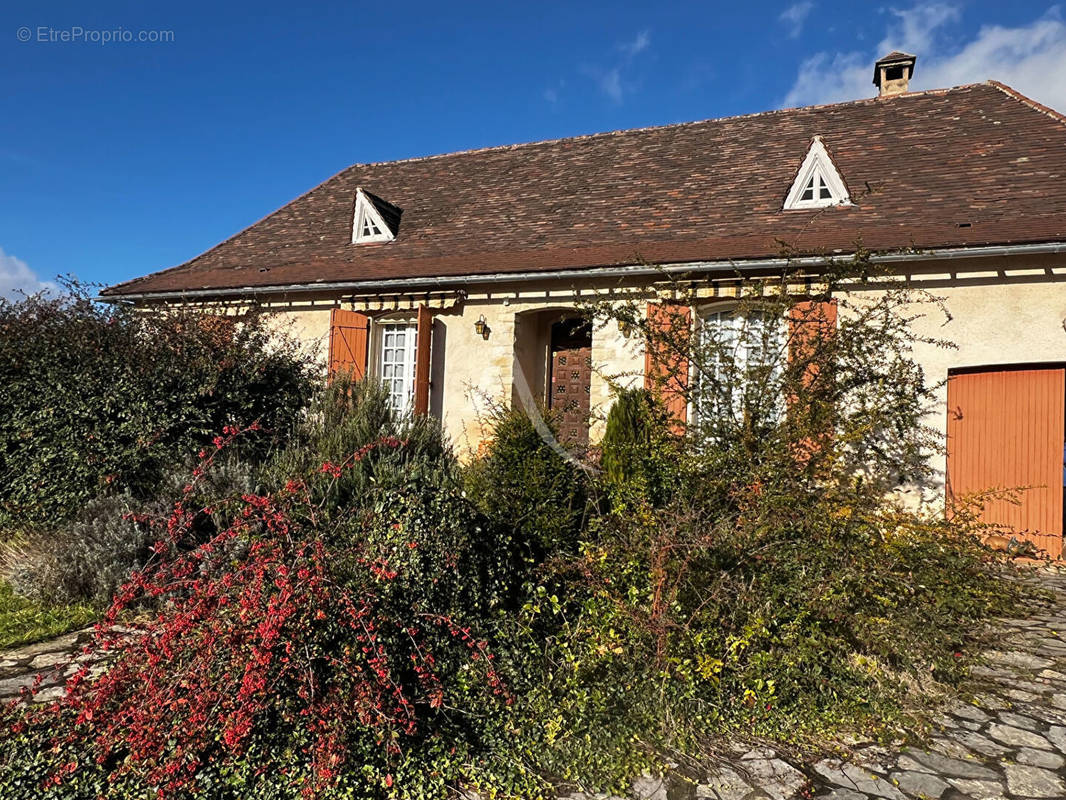 Maison à PRAYSSAC