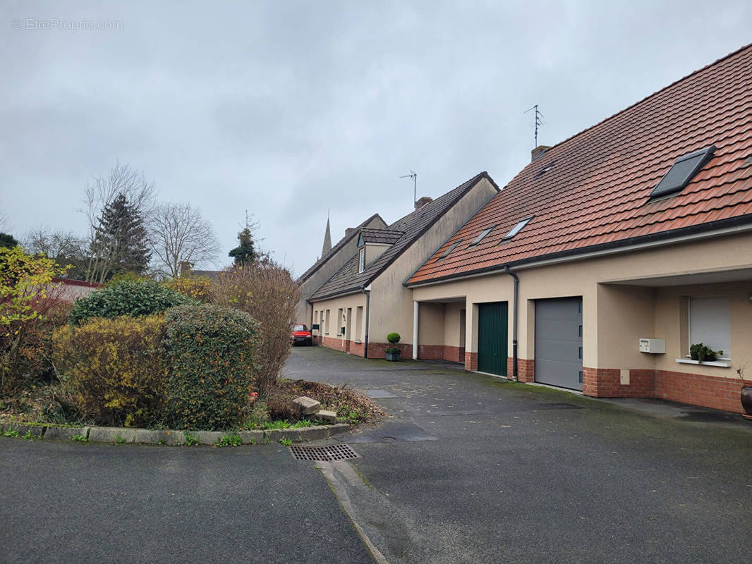 Maison à HAZEBROUCK