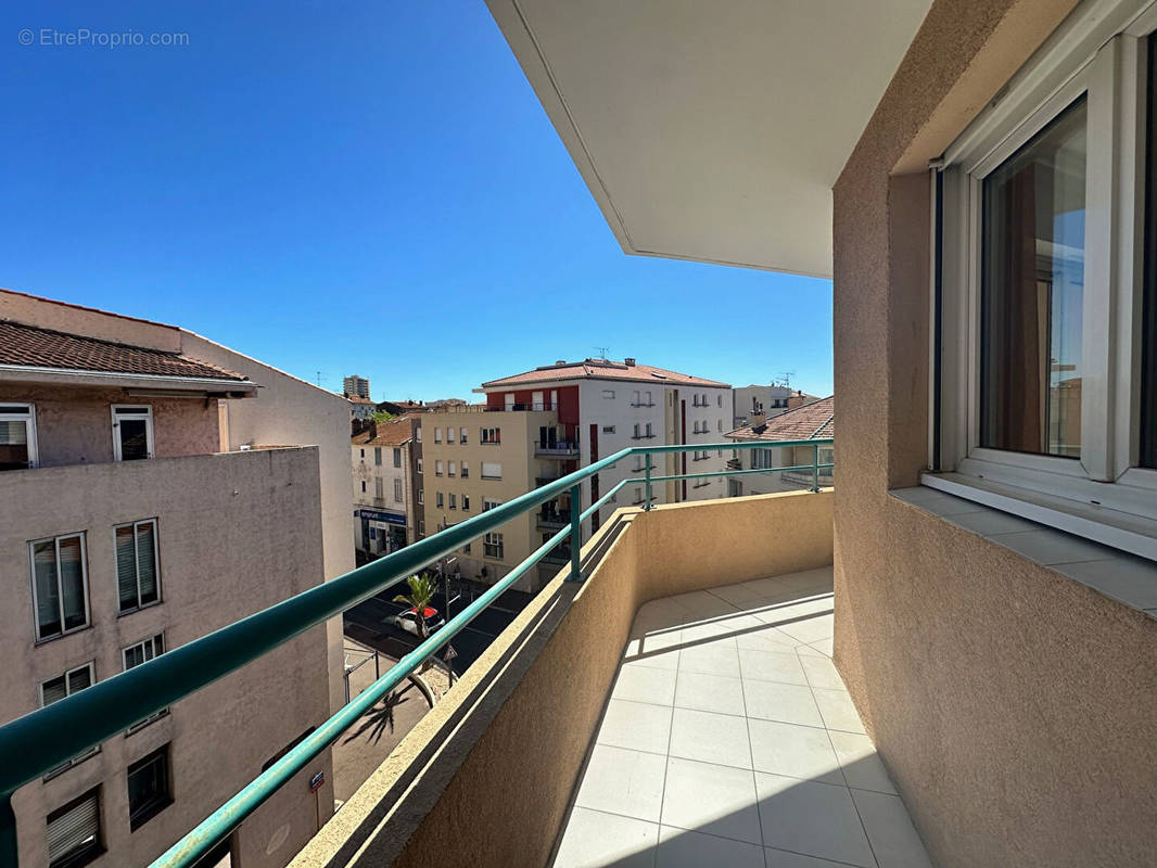 Appartement à SAINT-RAPHAEL