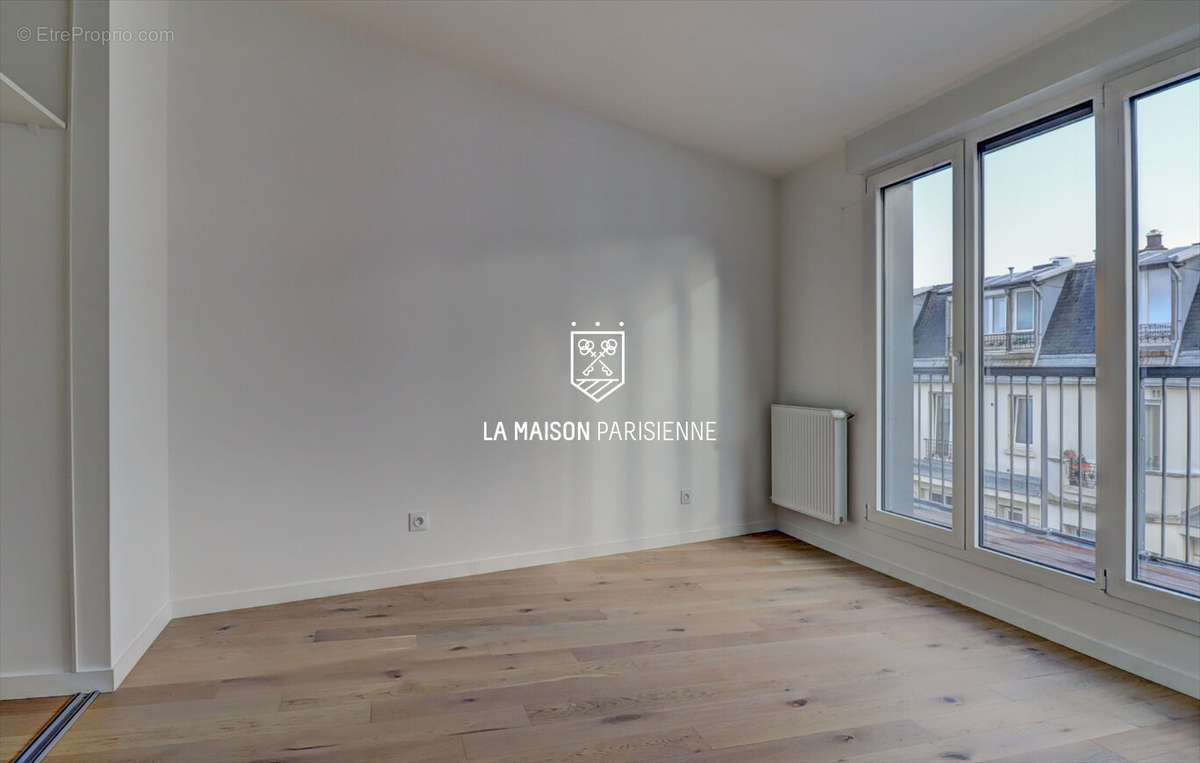 Appartement à PARIS-19E