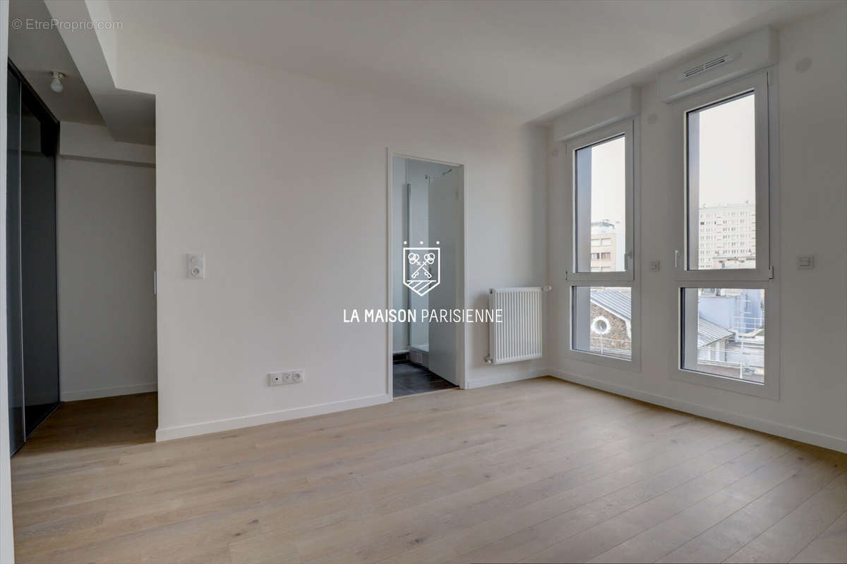 Appartement à PARIS-19E