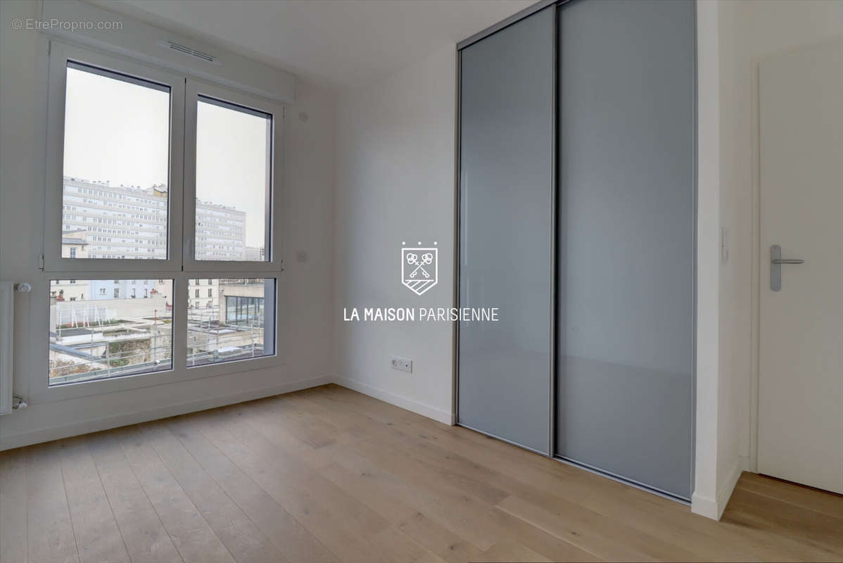 Appartement à PARIS-19E