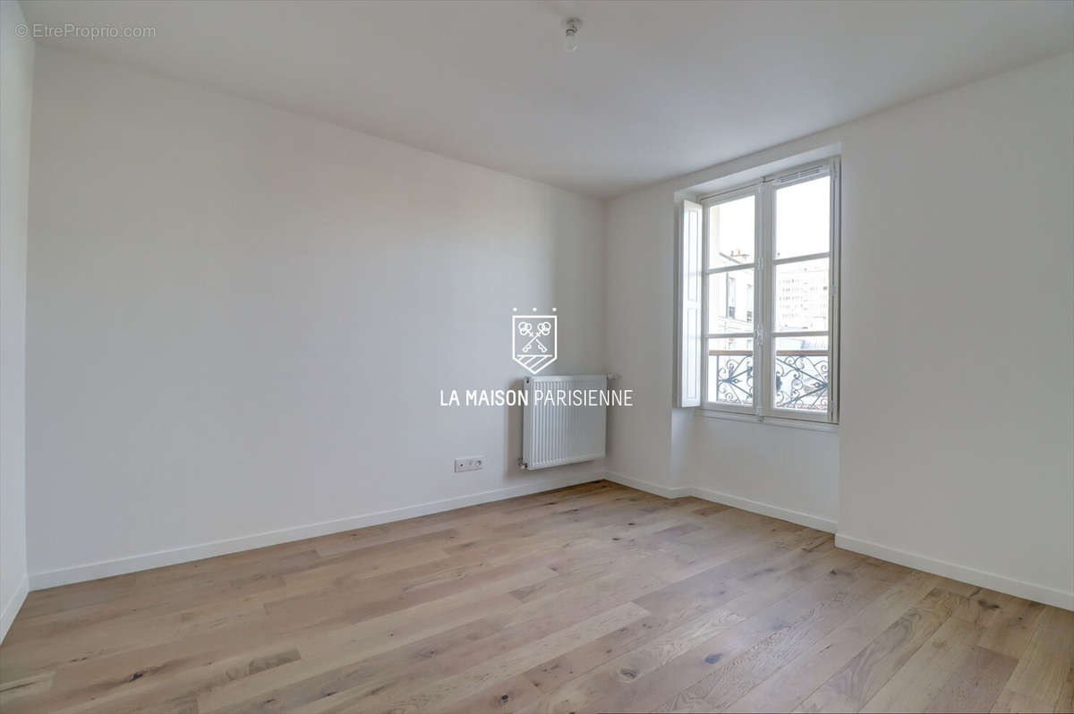 Appartement à PARIS-19E