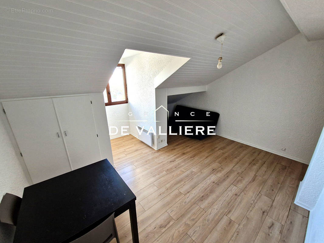 Appartement à NANTERRE