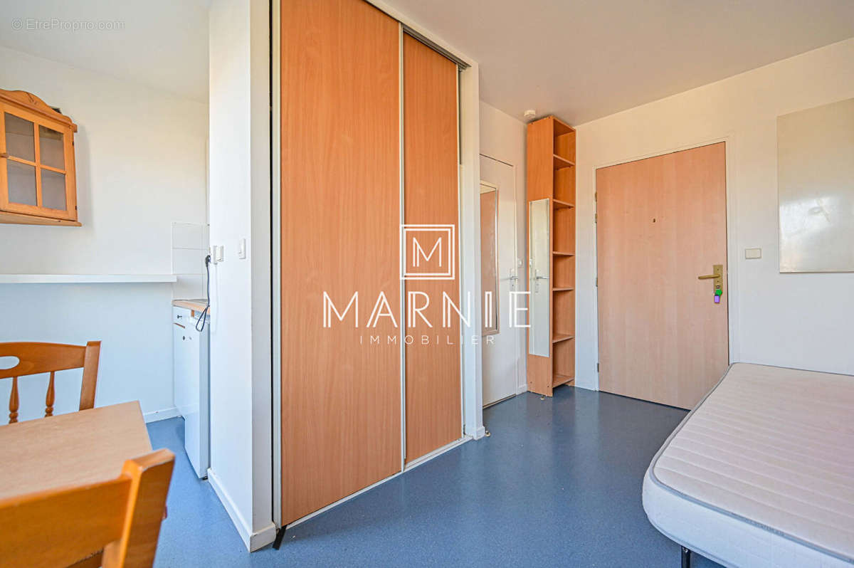 Appartement à ISSY-LES-MOULINEAUX