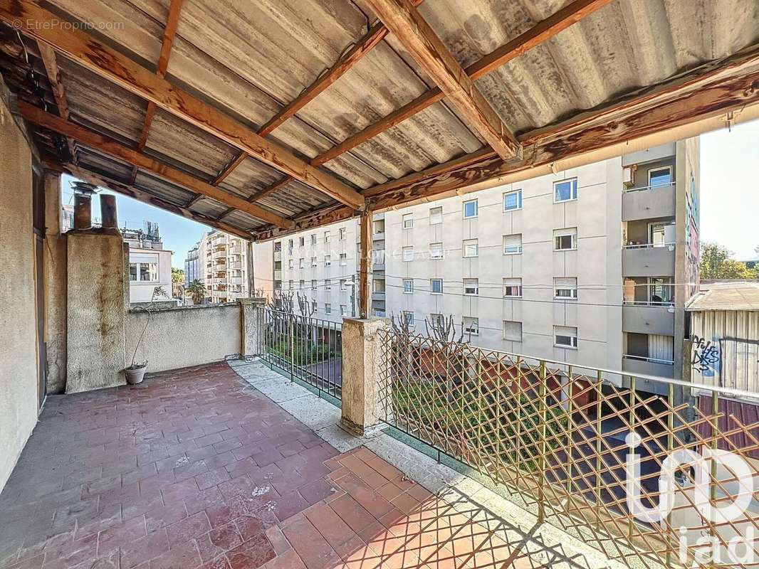 Photo 7 - Appartement à MARSEILLE-5E