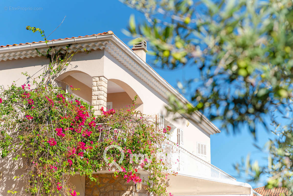 Appartement à LA VALETTE-DU-VAR