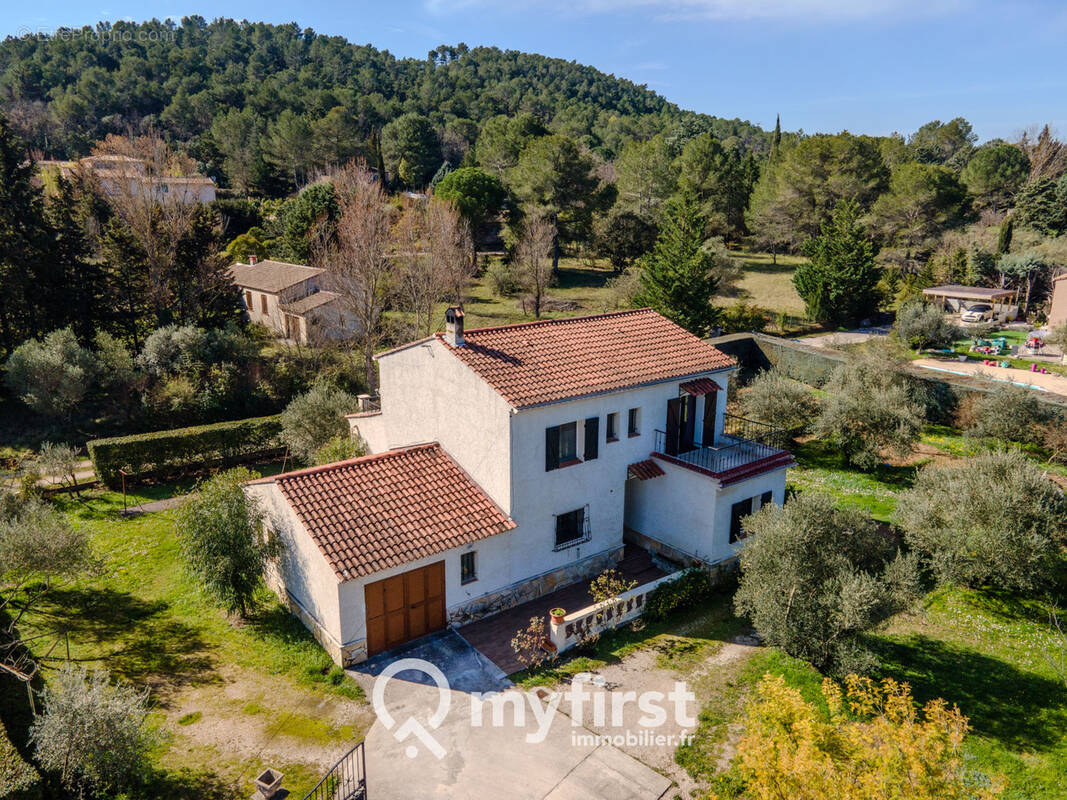 Maison à LE VAL