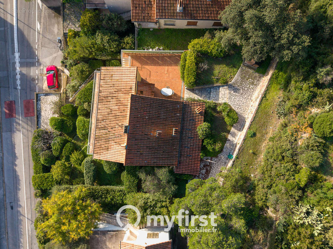 Maison à LA GARDE