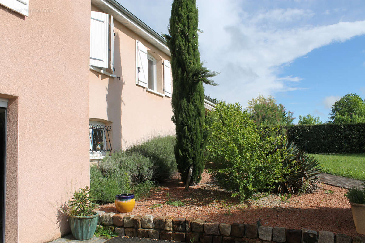 Maison à LE VERNET