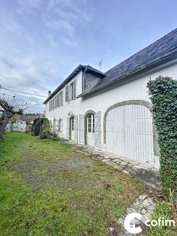 Maison à LALOUBERE