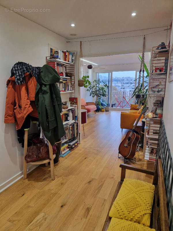 Appartement à PARIS-19E