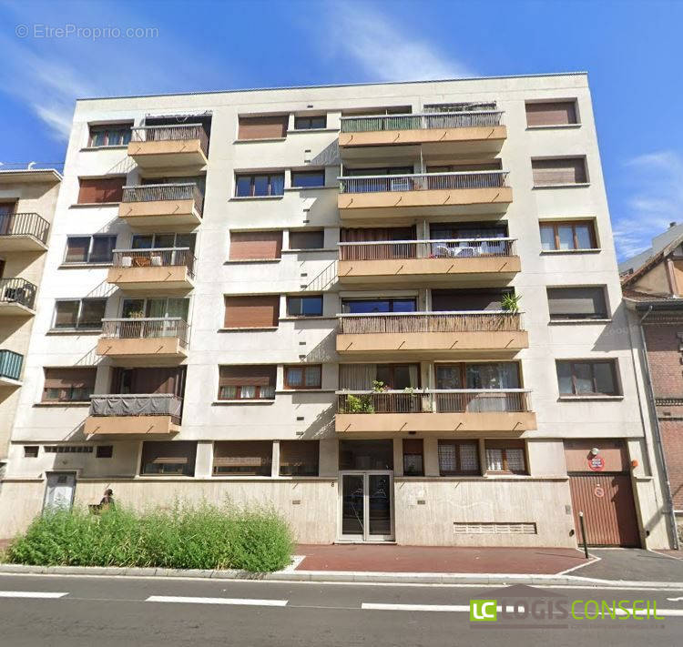 Appartement à BOURG-LA-REINE