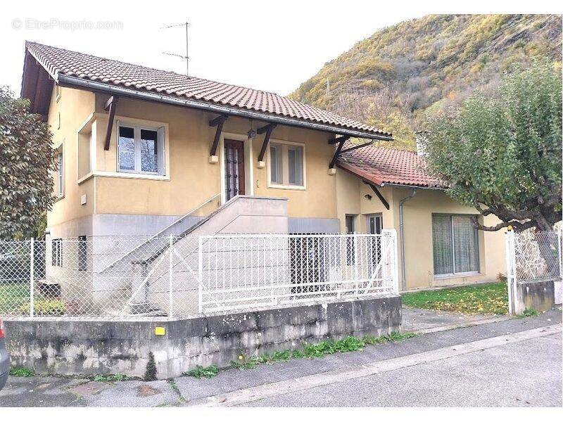 Maison à BAGNERES-DE-LUCHON