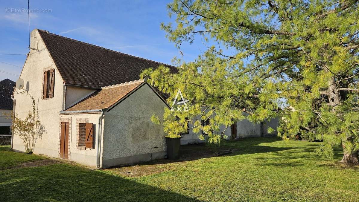 Maison à CEPOY