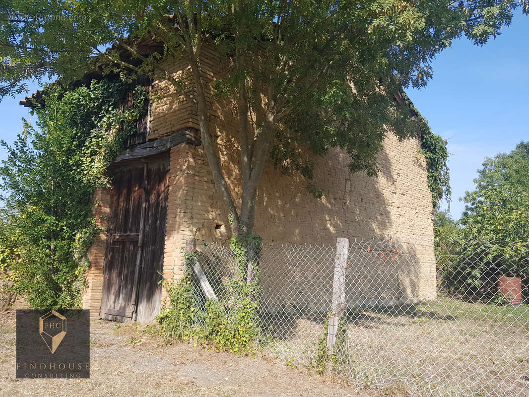 Maison à L&#039;ISLE-EN-DODON