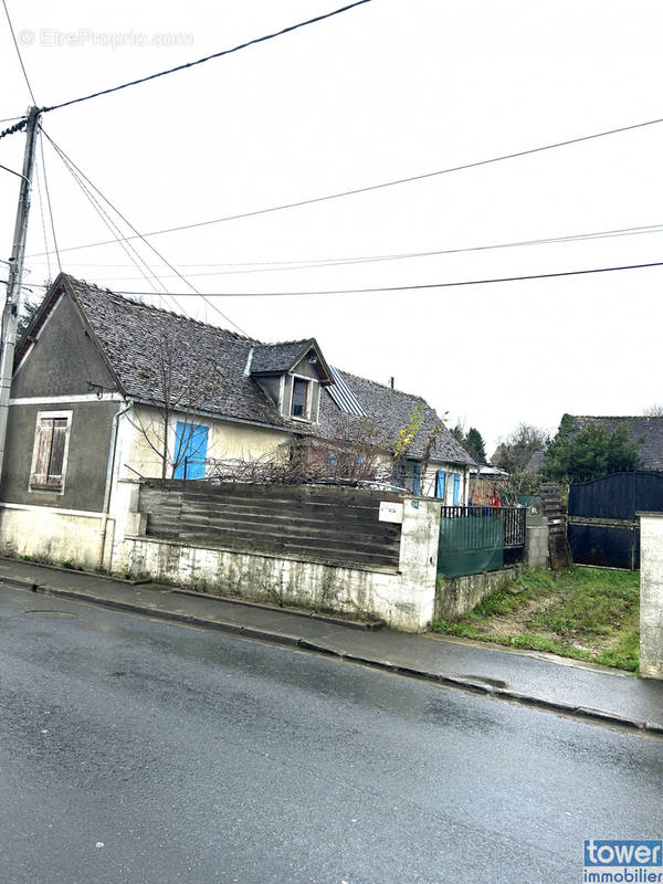 Maison à ERAGNY-SUR-EPTE